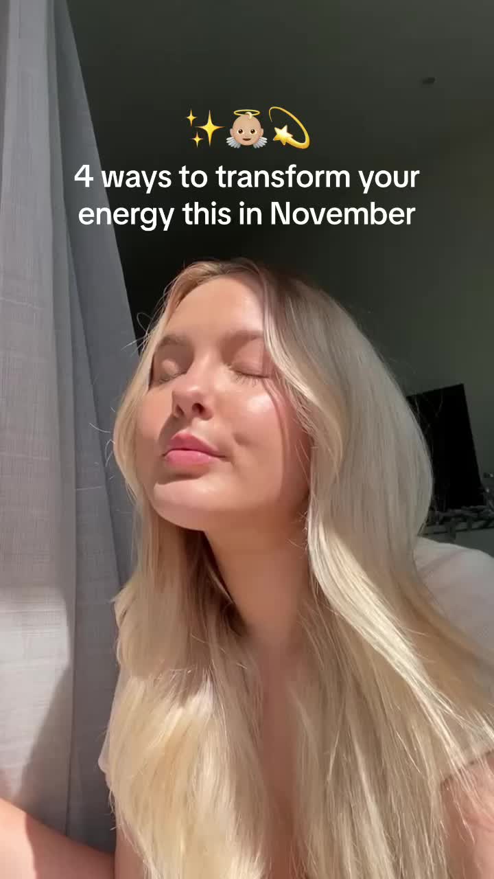@EMELIEXOXO