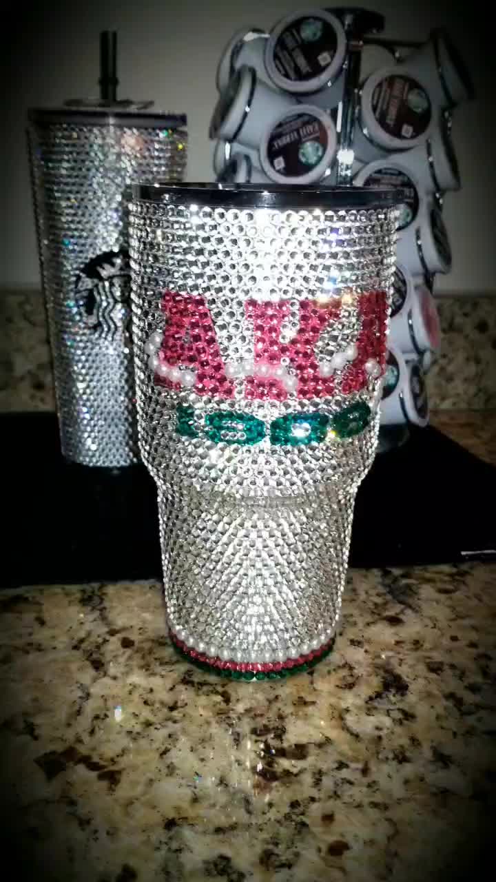 @Rhinestonedivas