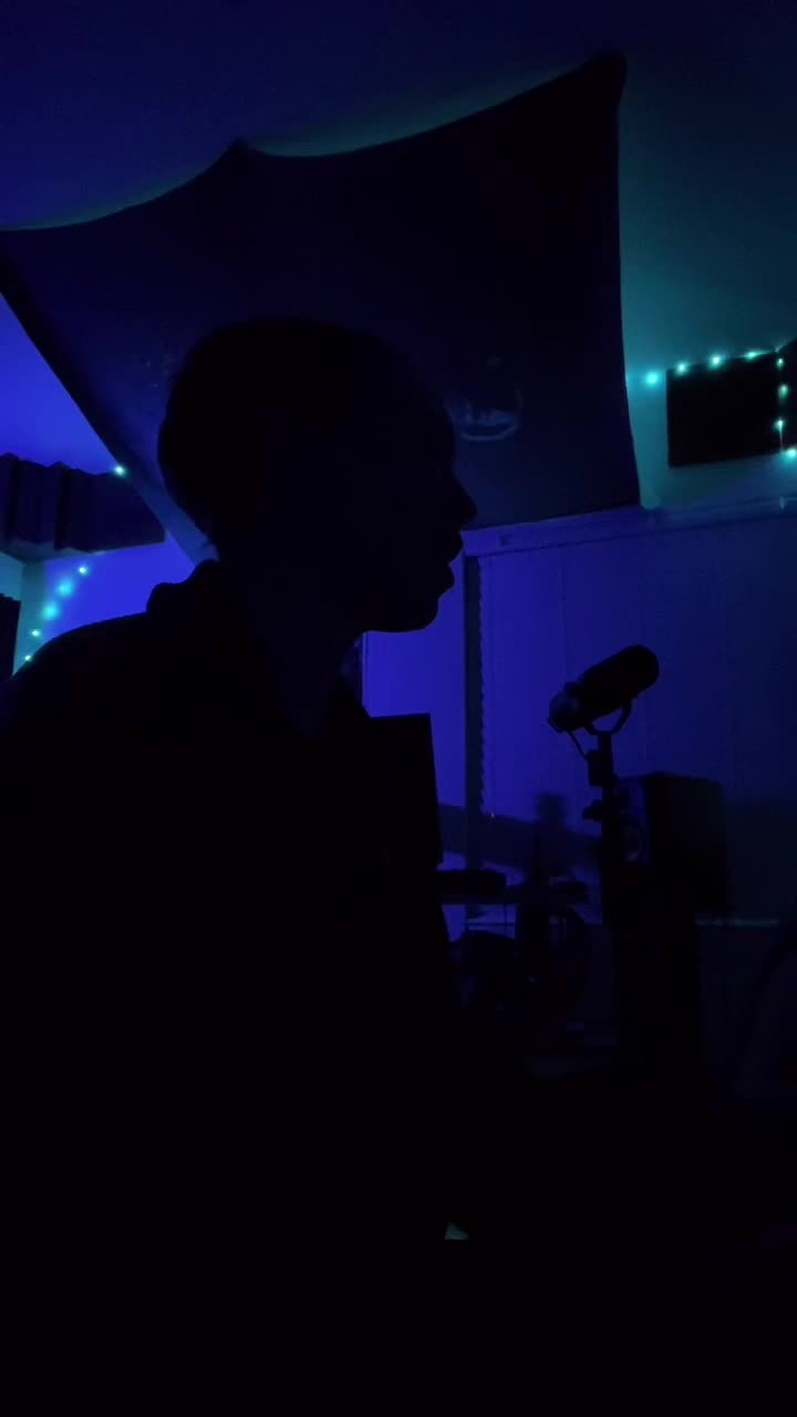 @angstygrandma_