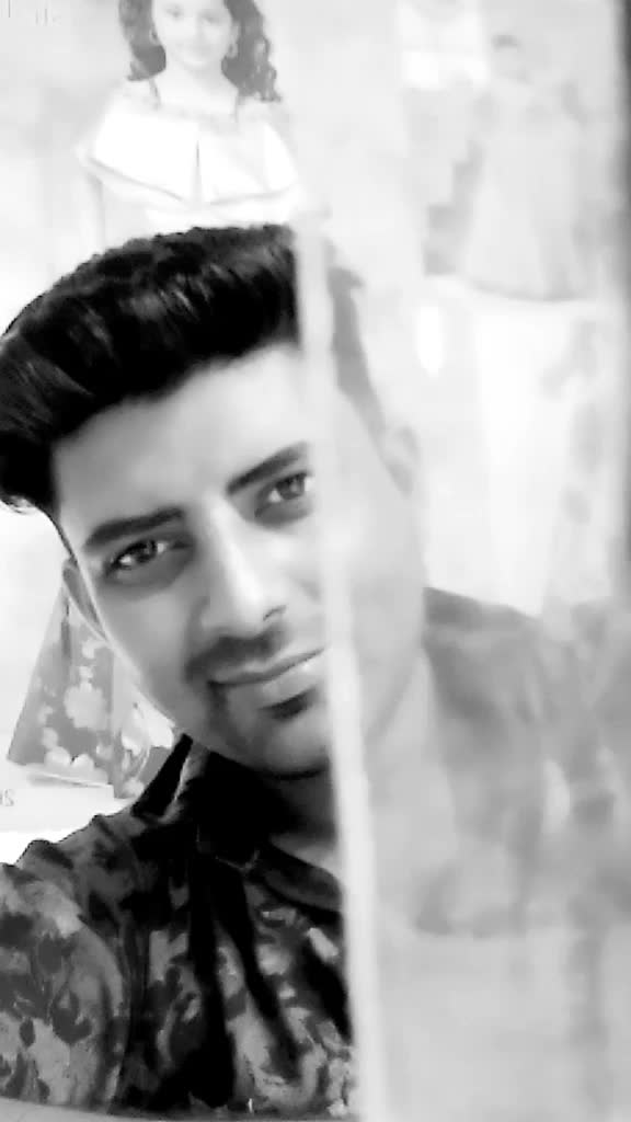 @Ubaid Razzaq Modhiya