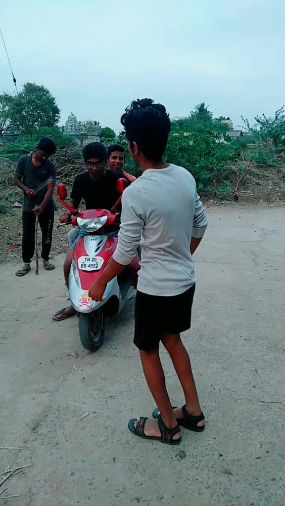 @Dilli Vinoth