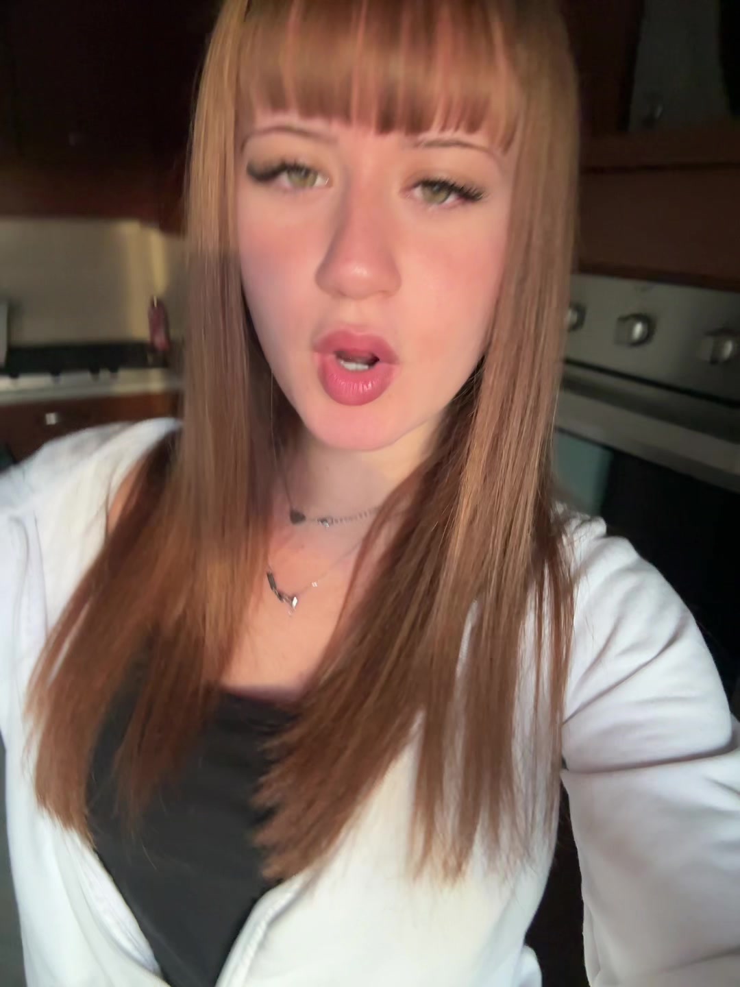 @️