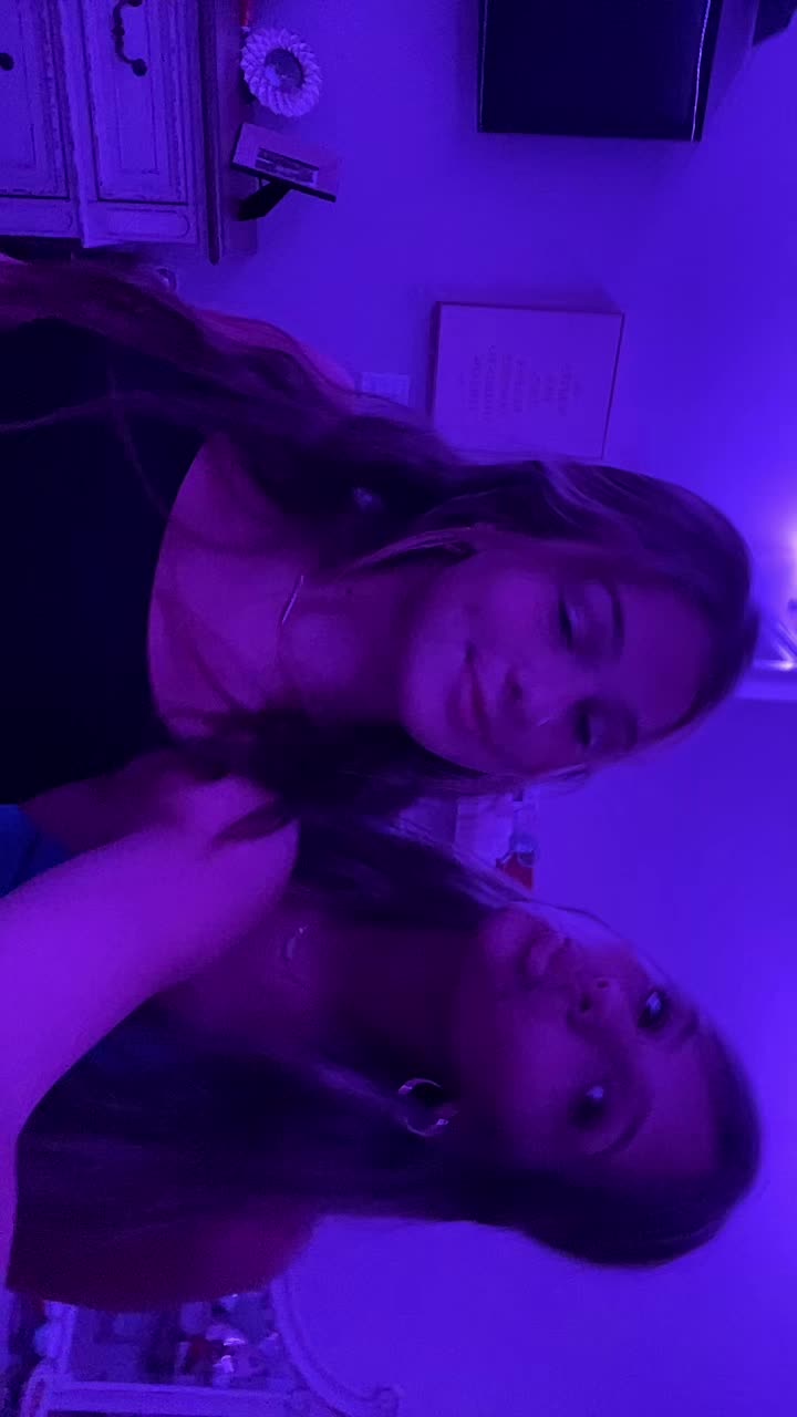 @bella