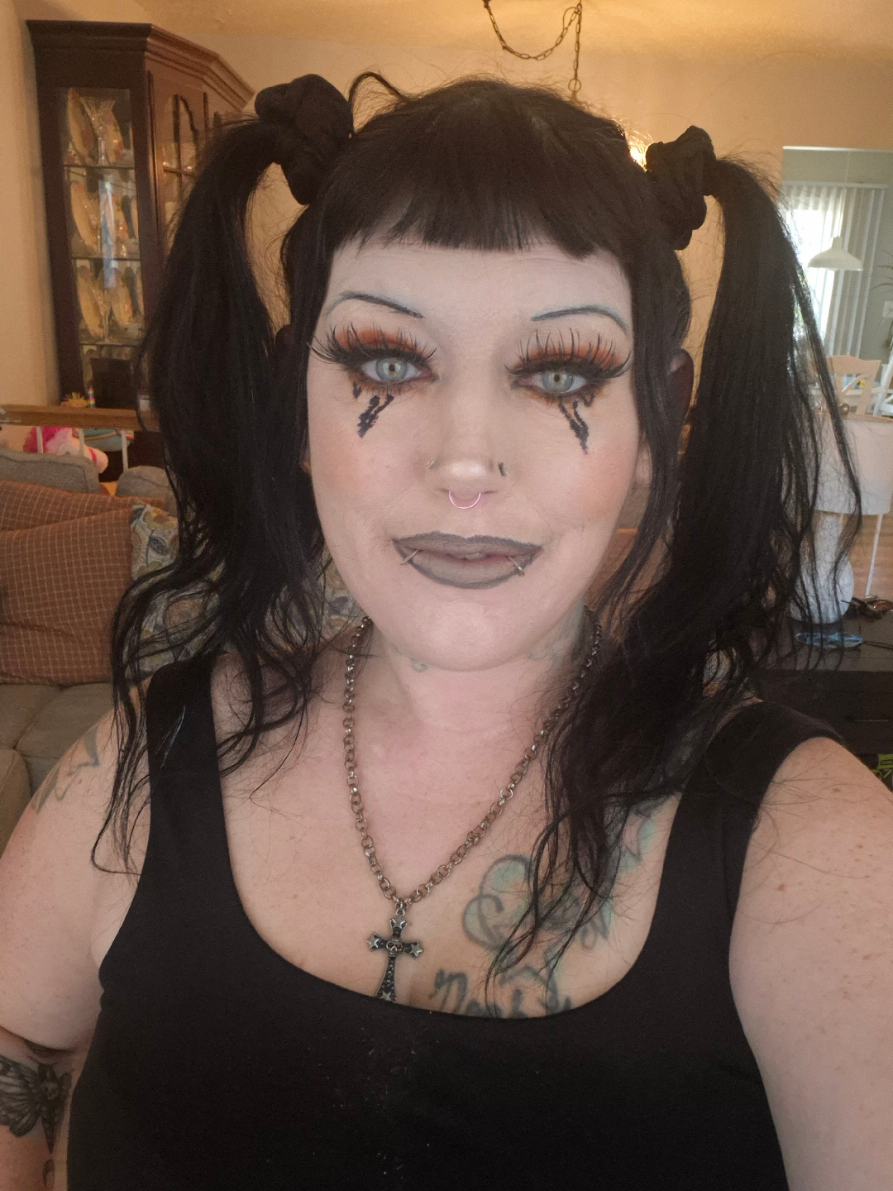 @alt_girl88