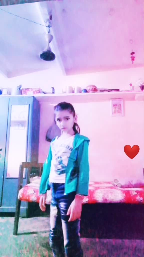 @👑aditi bhartiya 👑