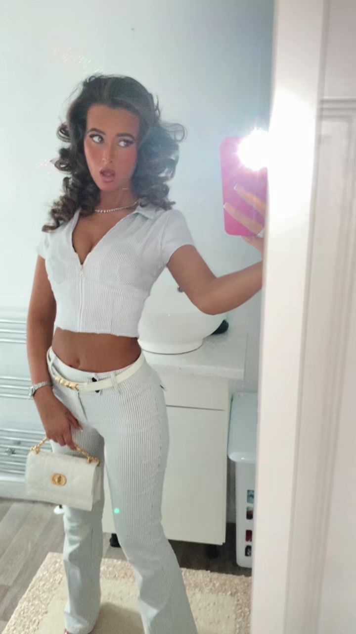 @elizabethanne_s_