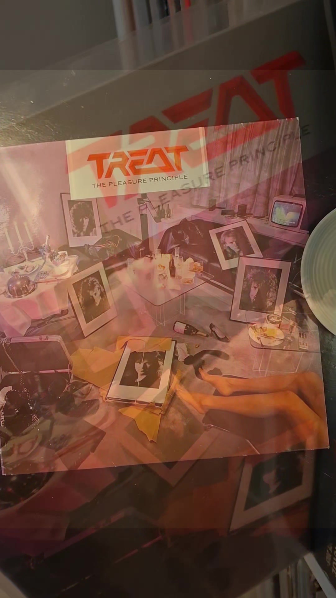 @vinyl