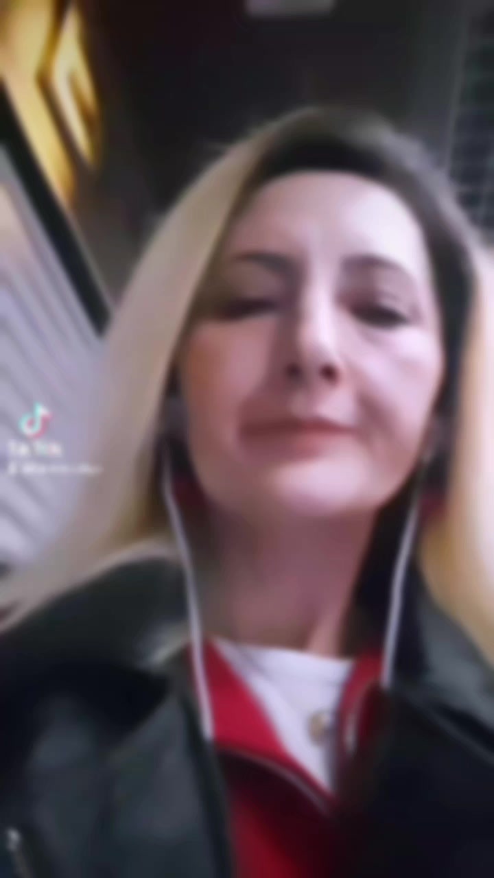 @Binnur Akyüz