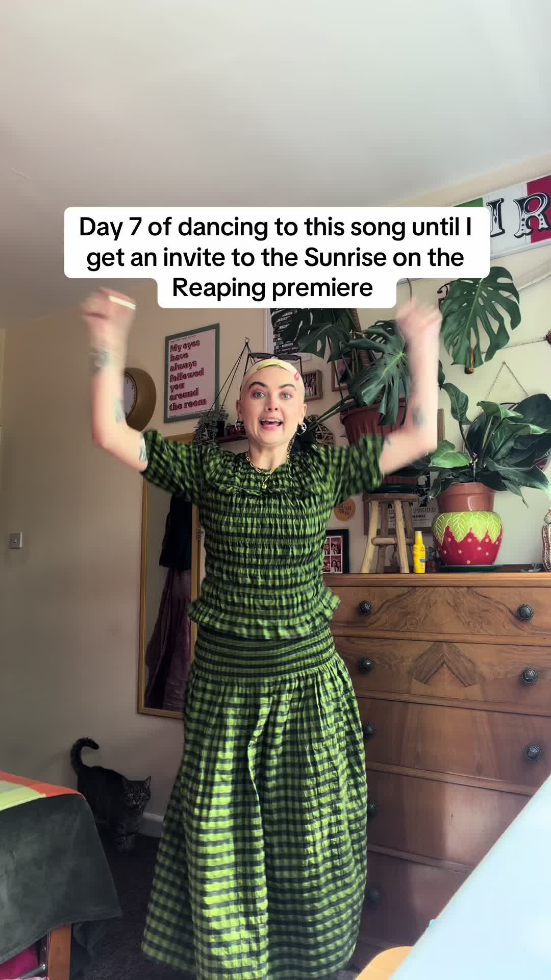 @Ella