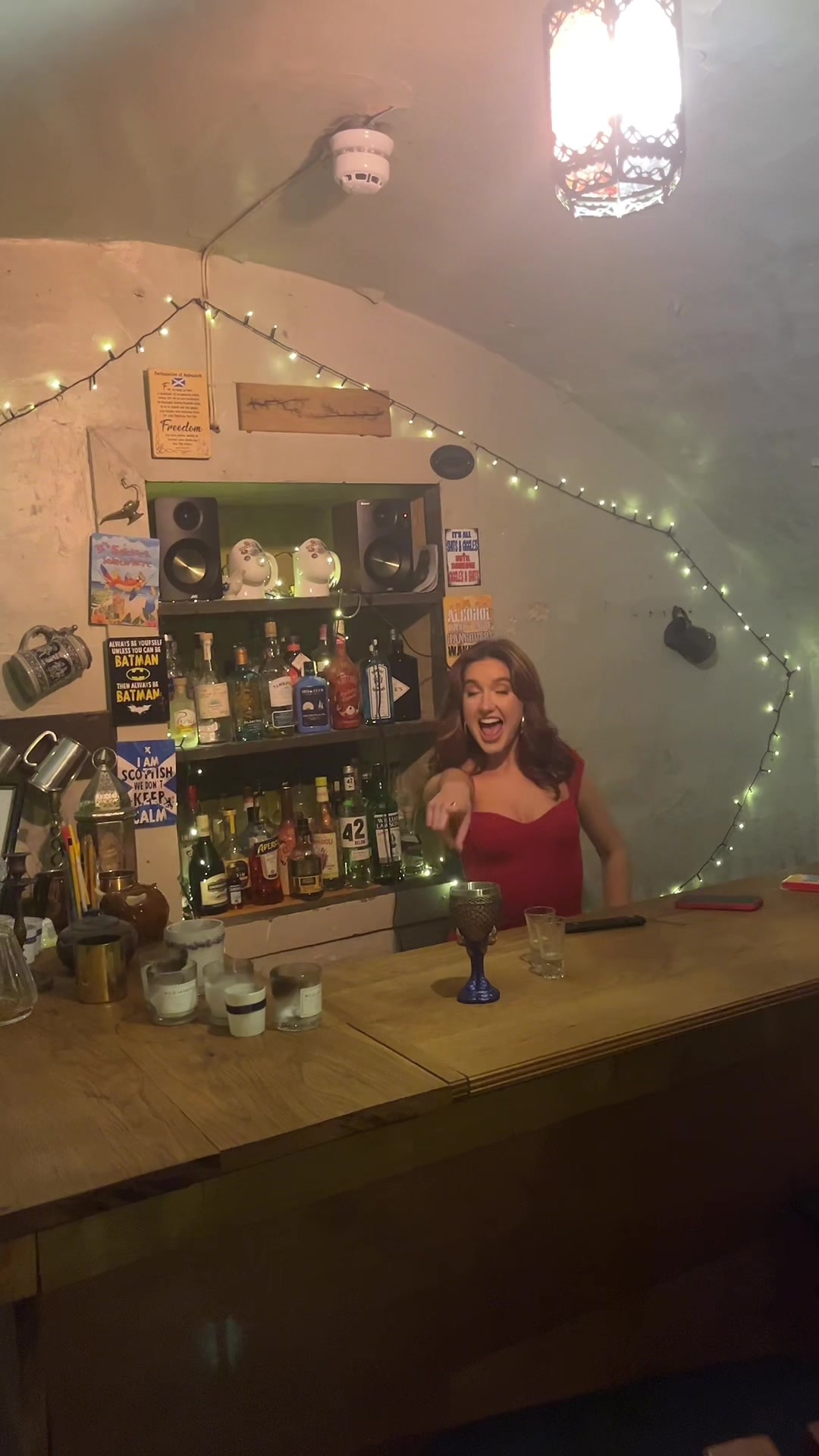 @Ella