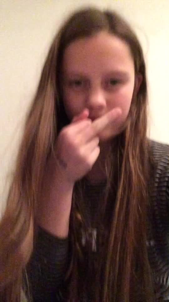 @demi_spam