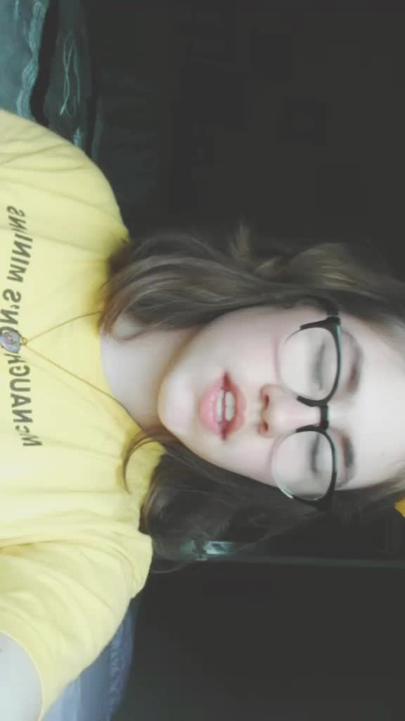 @🌻єmαlєє🌻