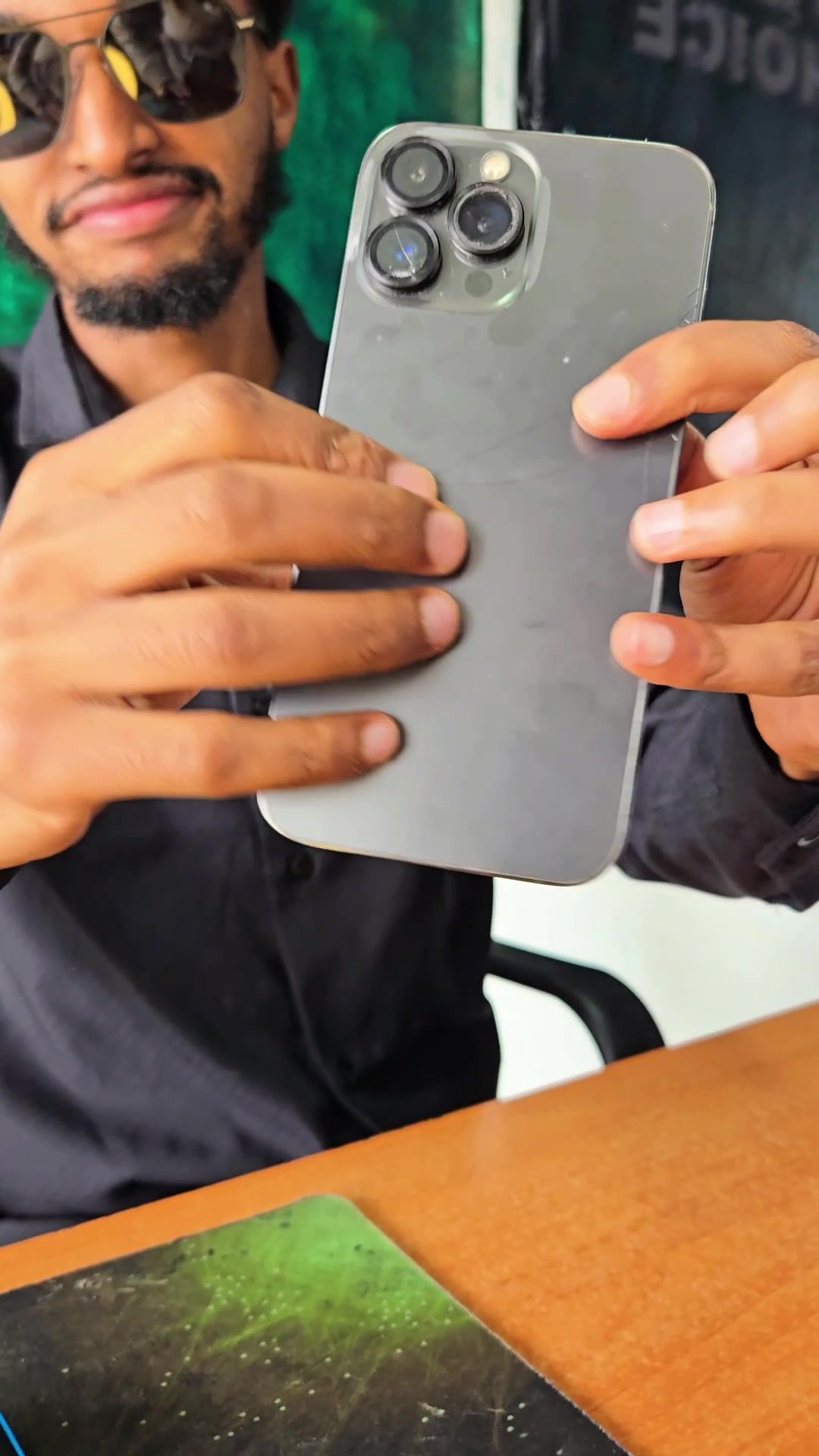 @Sk Mobile Screen