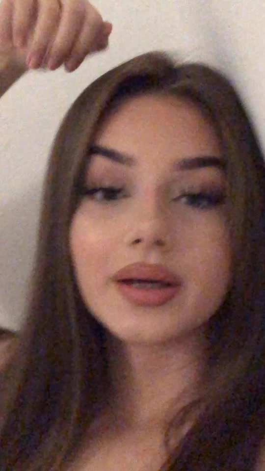 @Dzana