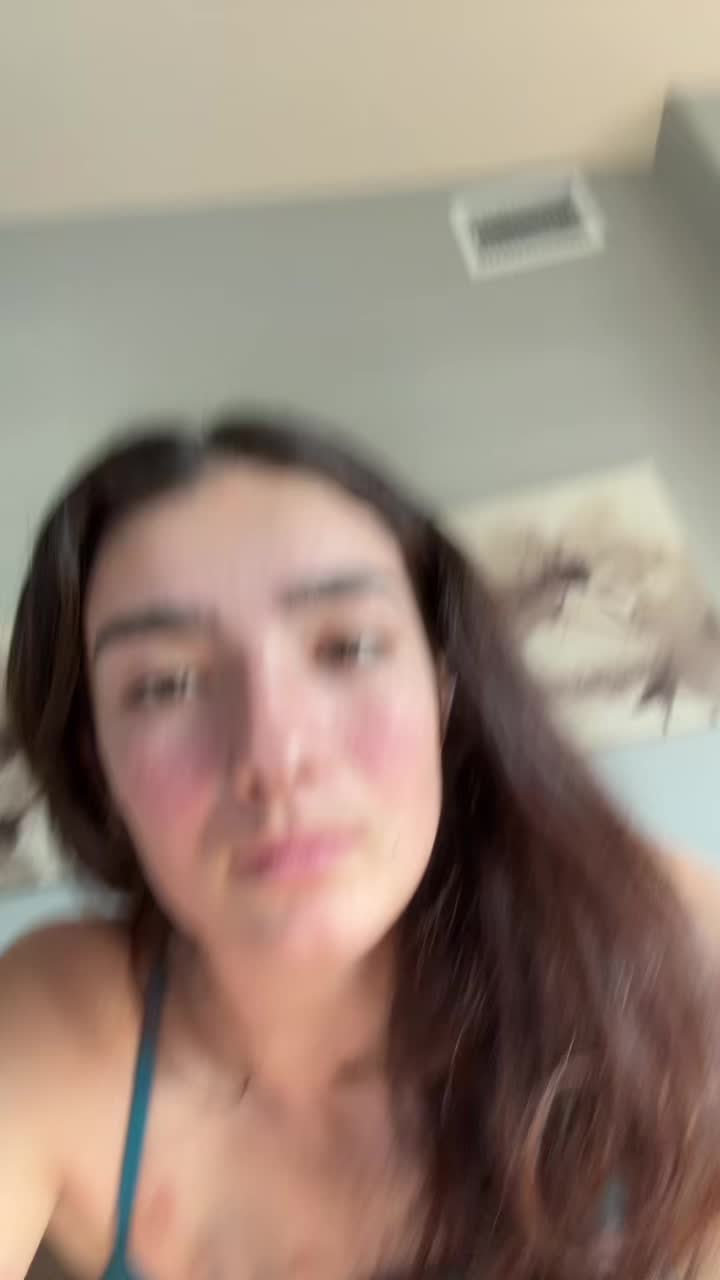 @r0ckytalkie