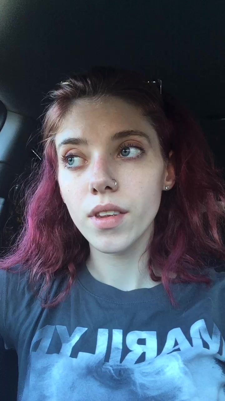 @Alysa🌙