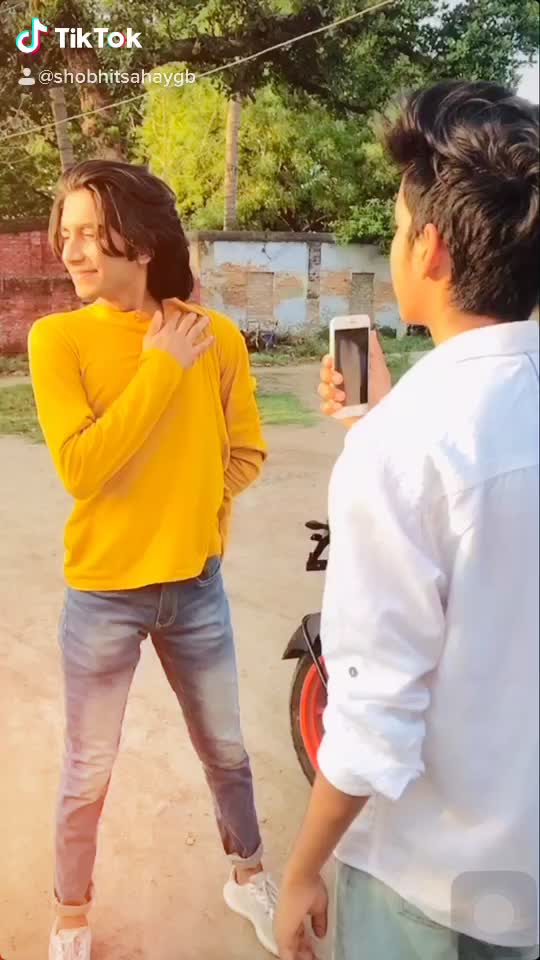 @Anshuman sahay✔