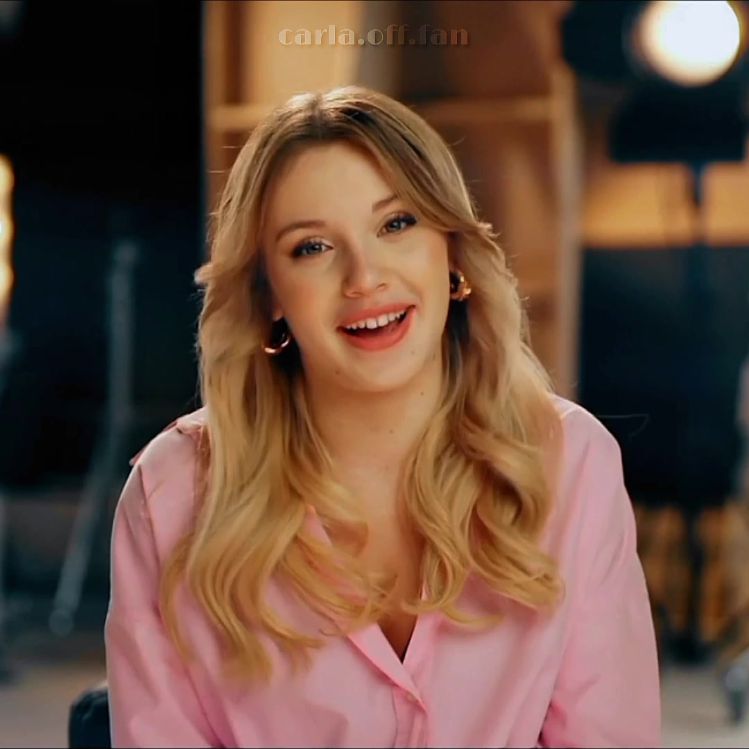 @❀carla.off.fan❀