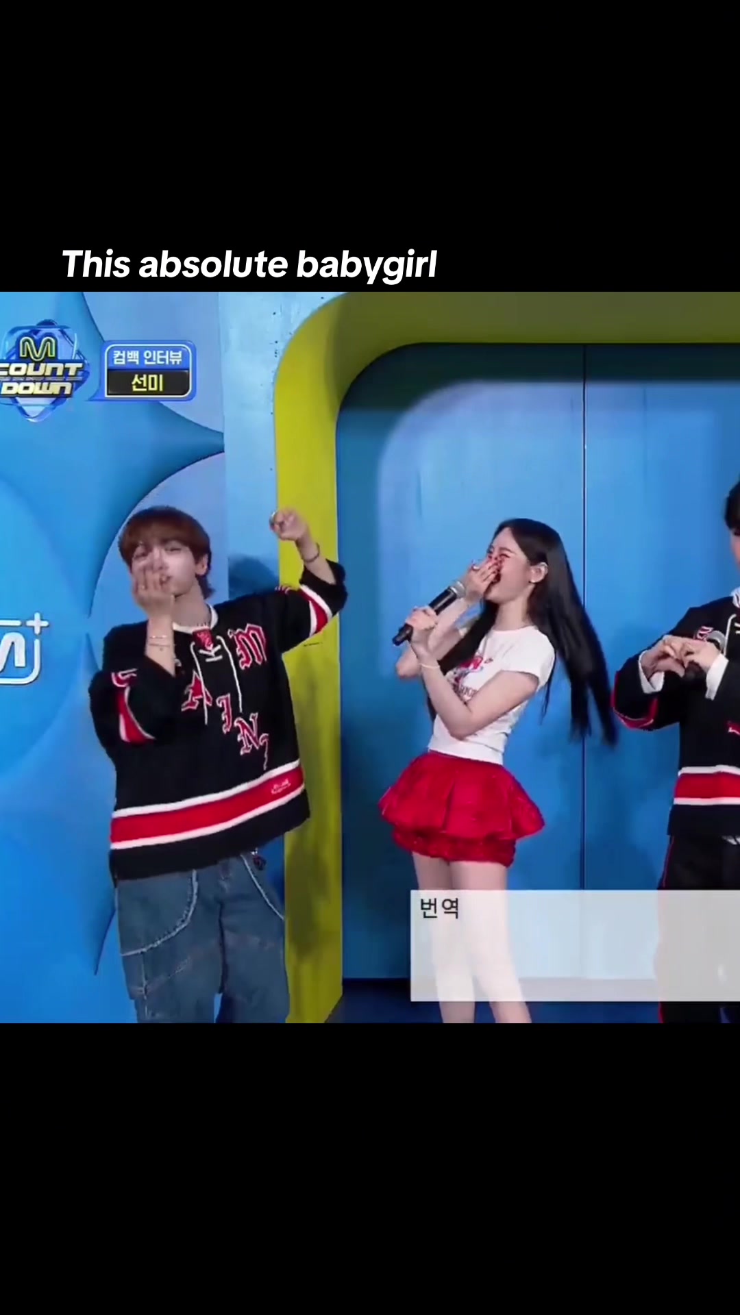 @kpopmoments