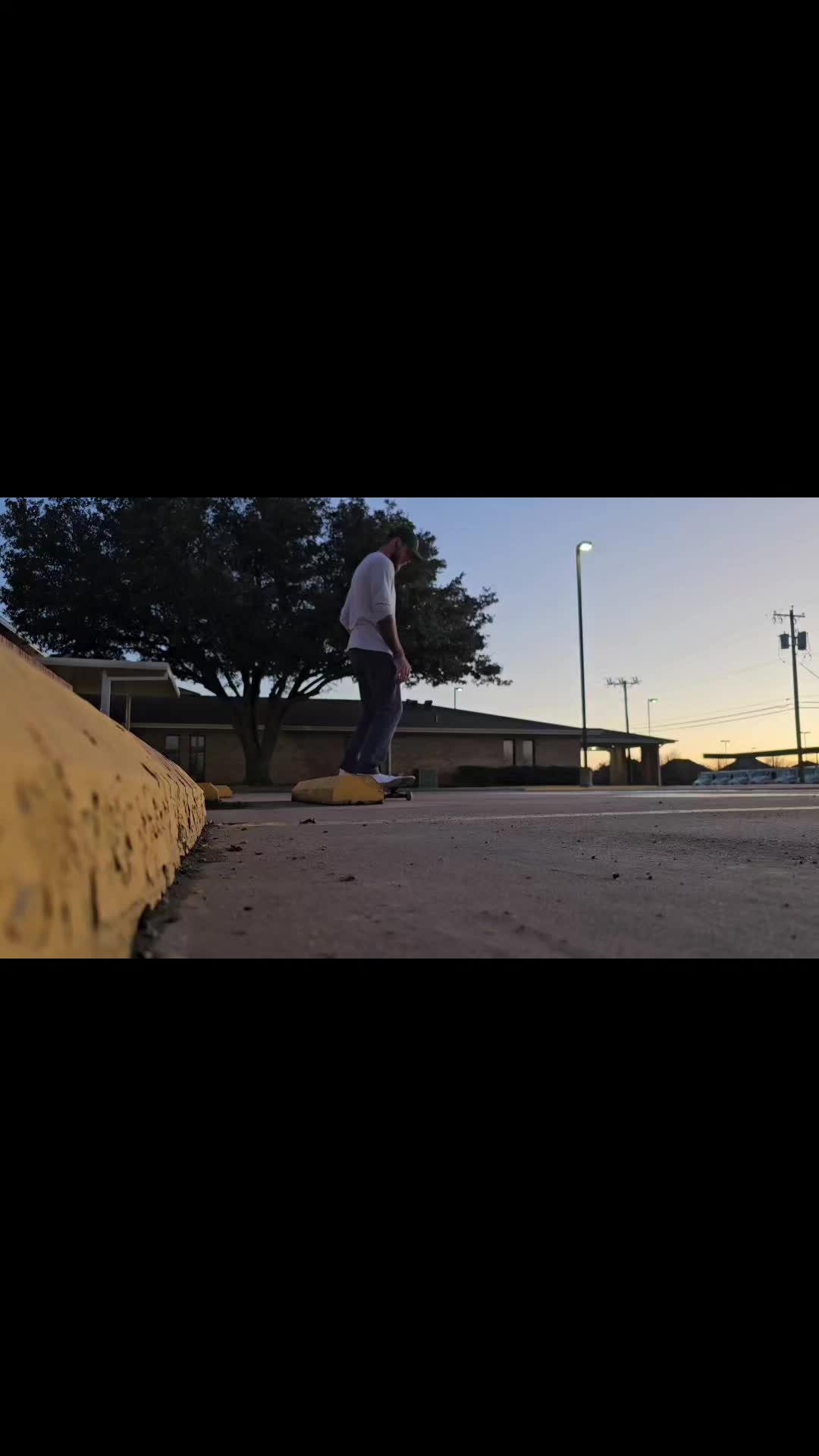 @helskateco.
