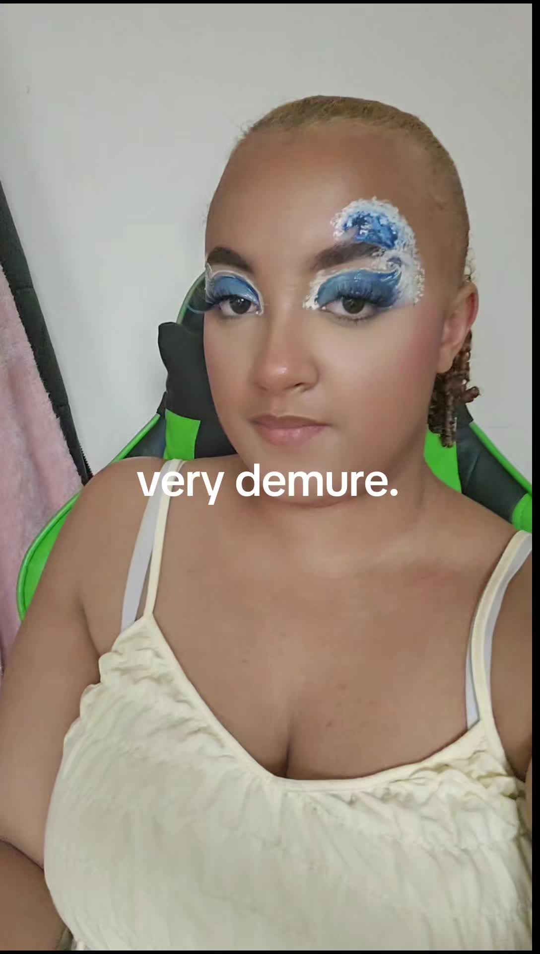 @des 🐝🐝