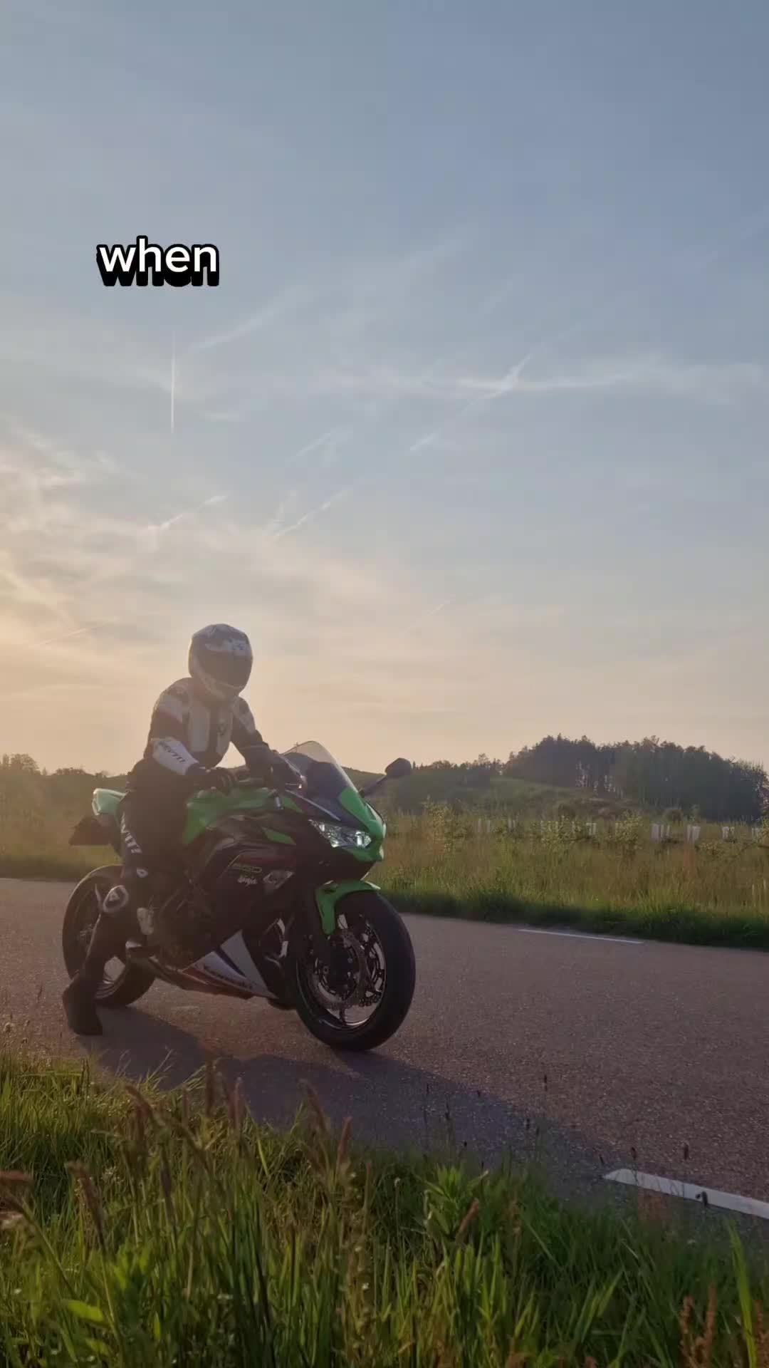 @Kawaloesoe