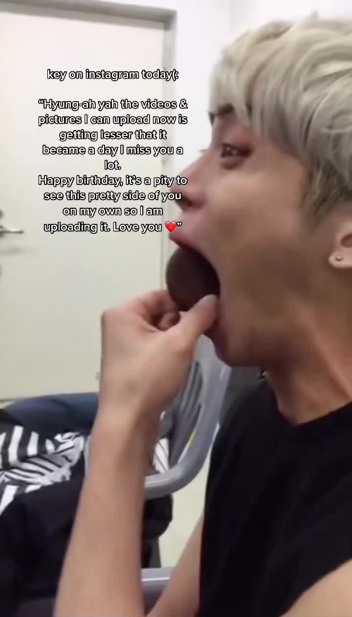 @mak 𝜗𝜚