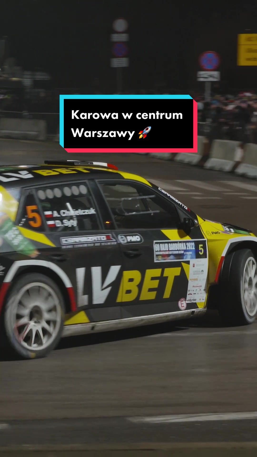 @Adrian Chwietczuk