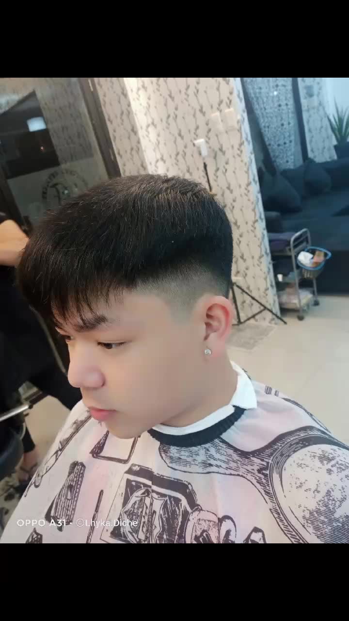 @Lhyka