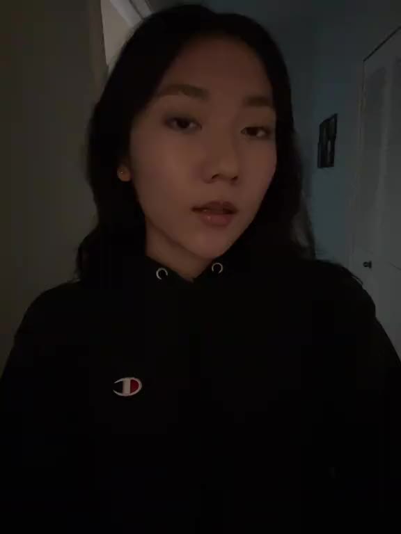 @sneakyling