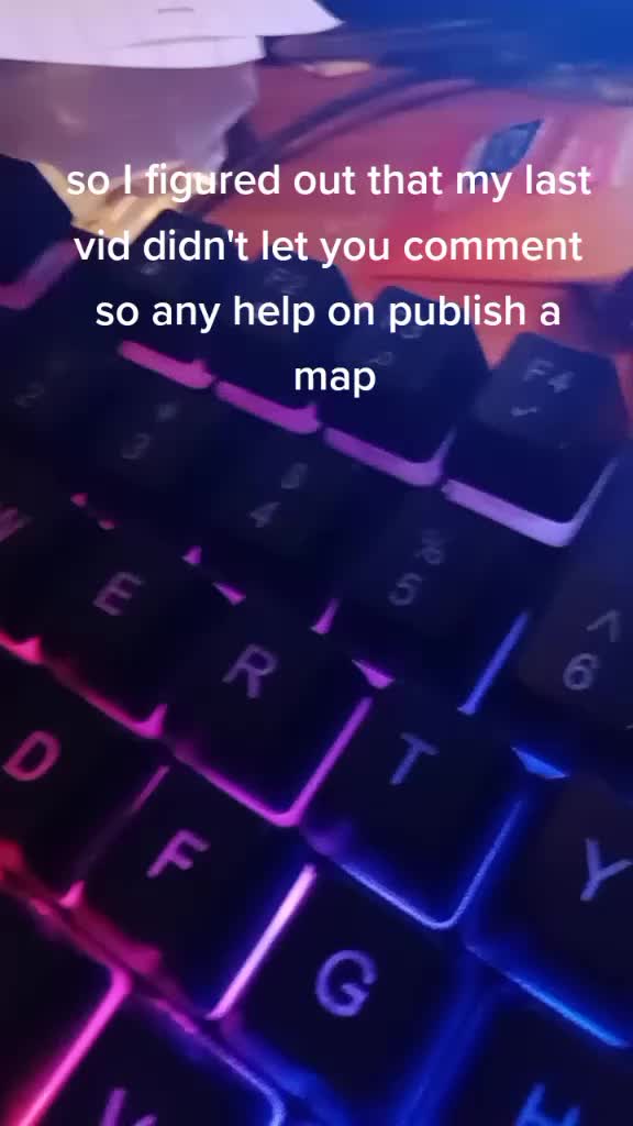 @camkjmill_on_keybord