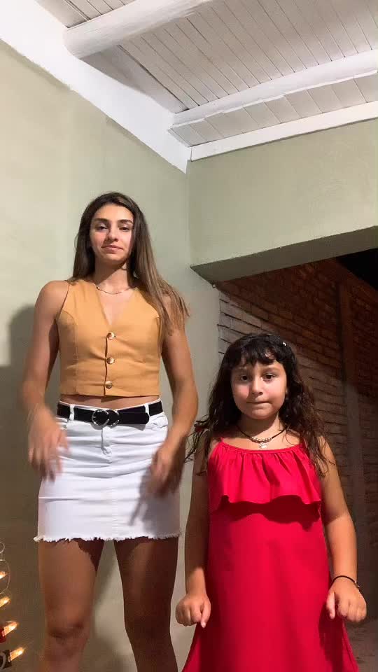 @Candelaria Herrera