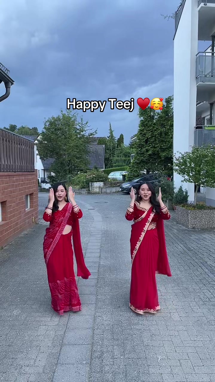 @Divya_Sonia