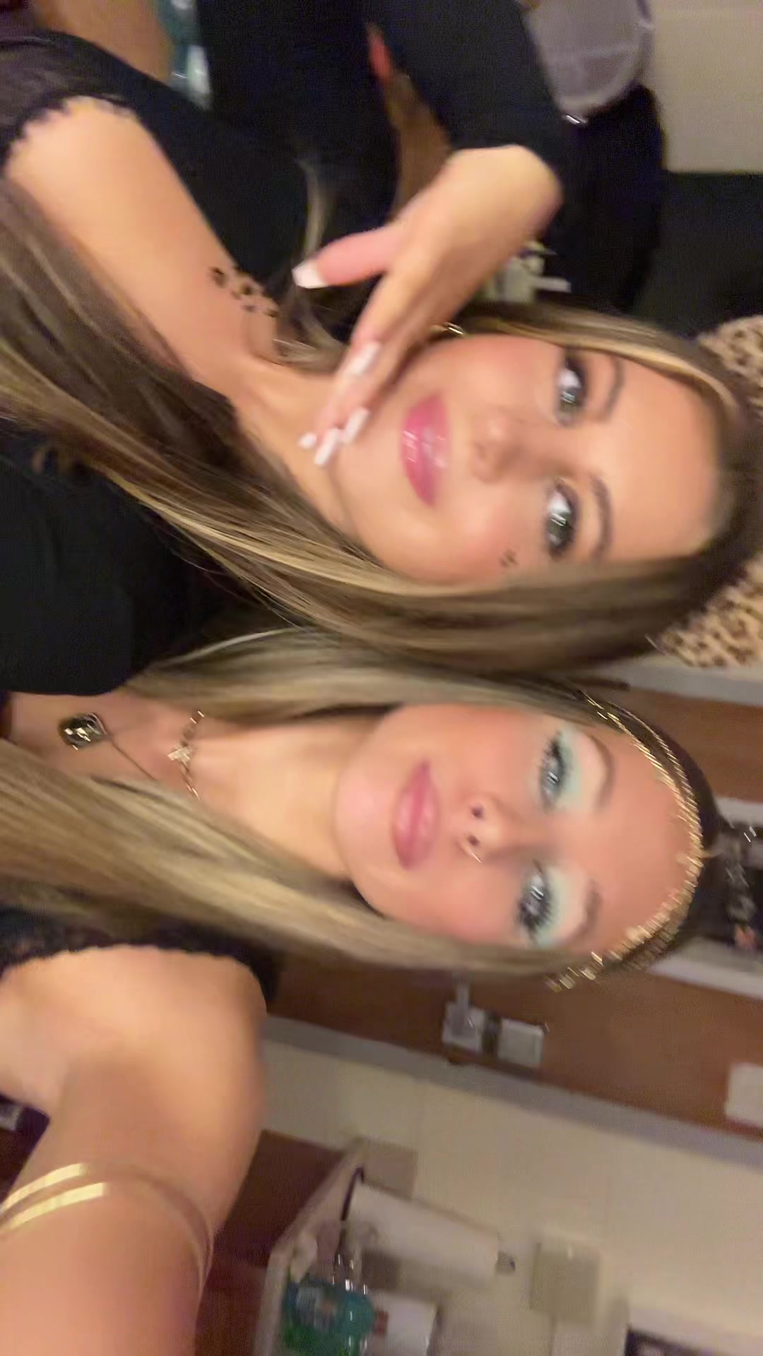 @avaa