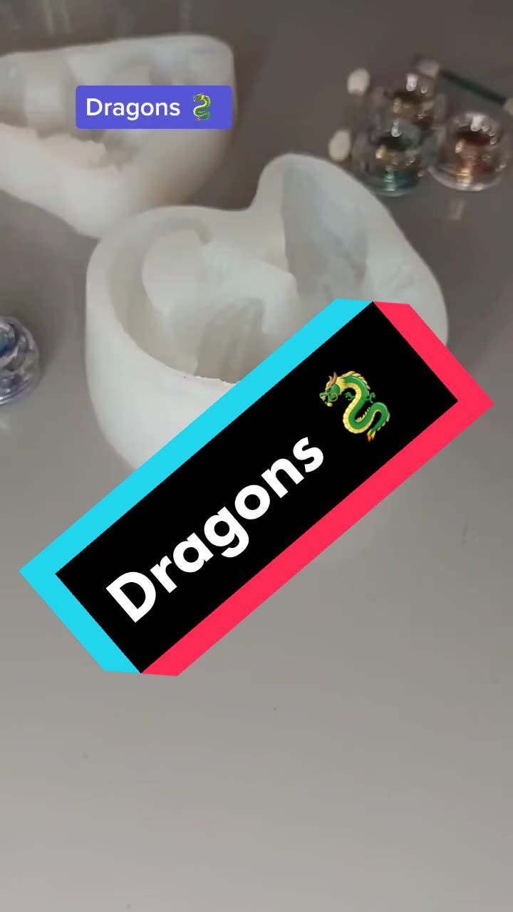 @Hayley's Resin
