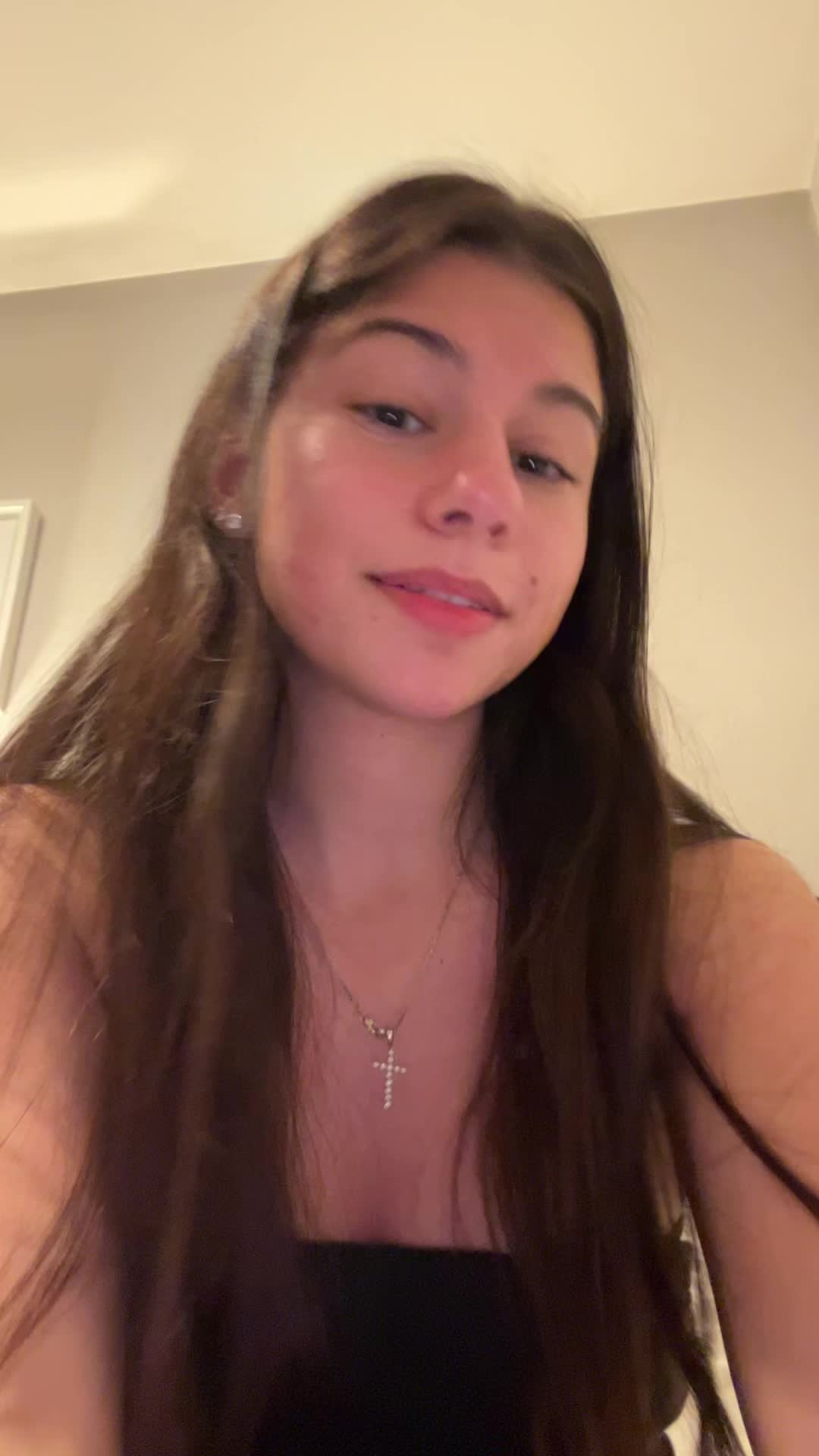 @carlie