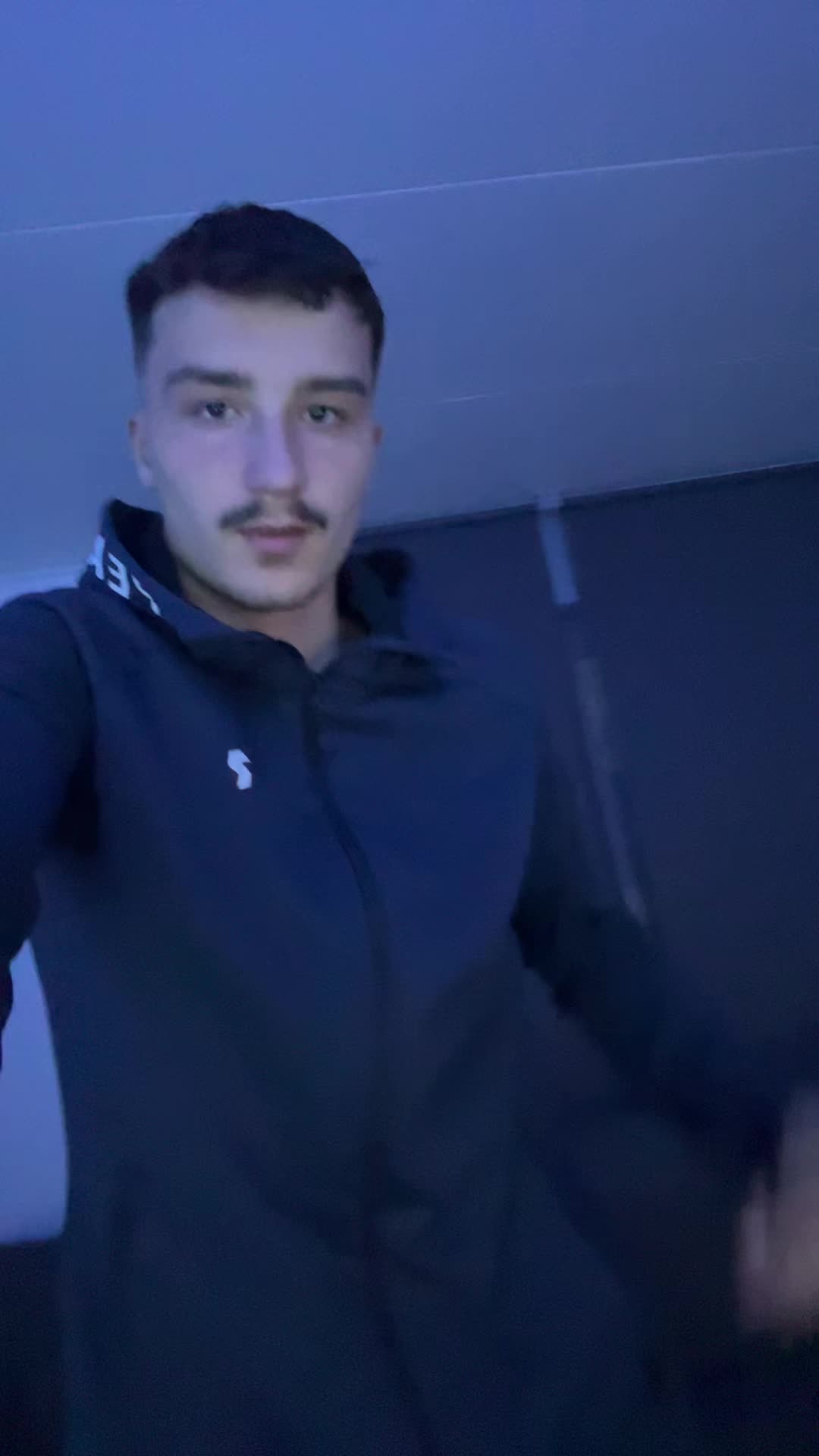 @Albdinthug16
