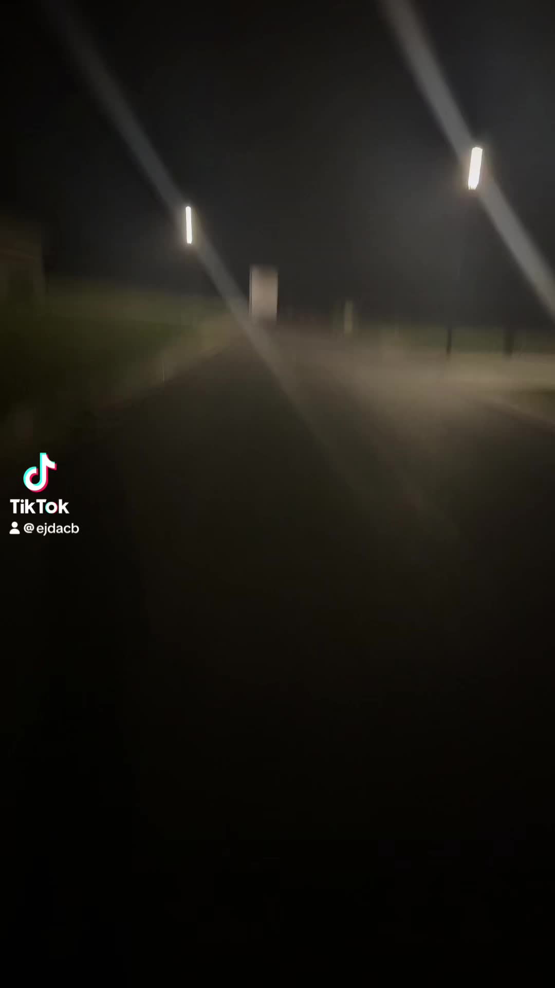 @Ejdacb