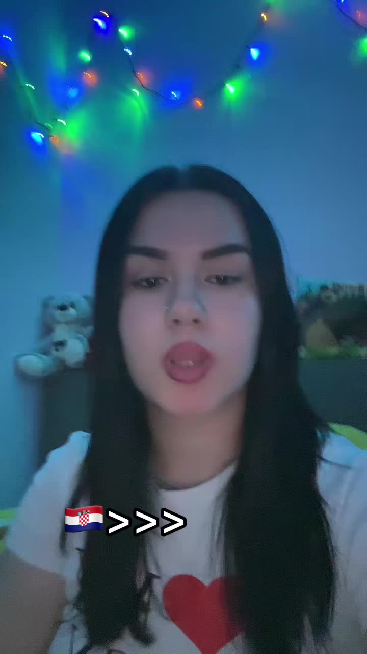 @🪬