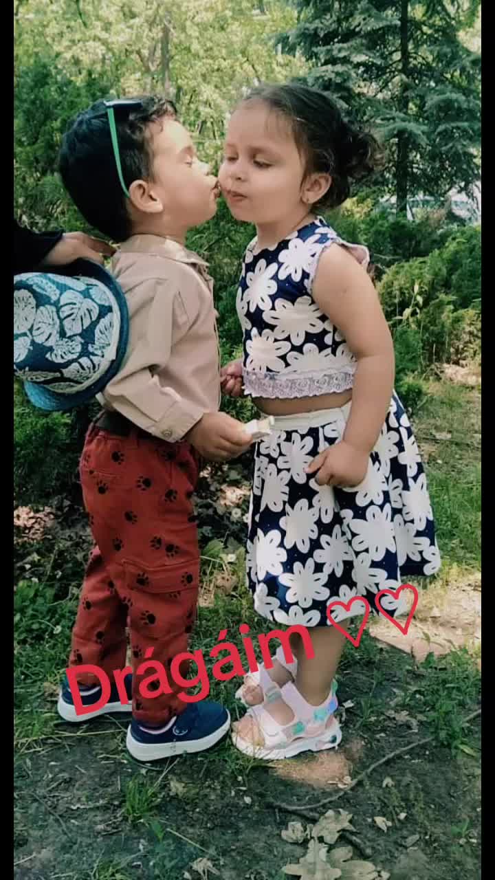 @👑✨️WECA✨️👑