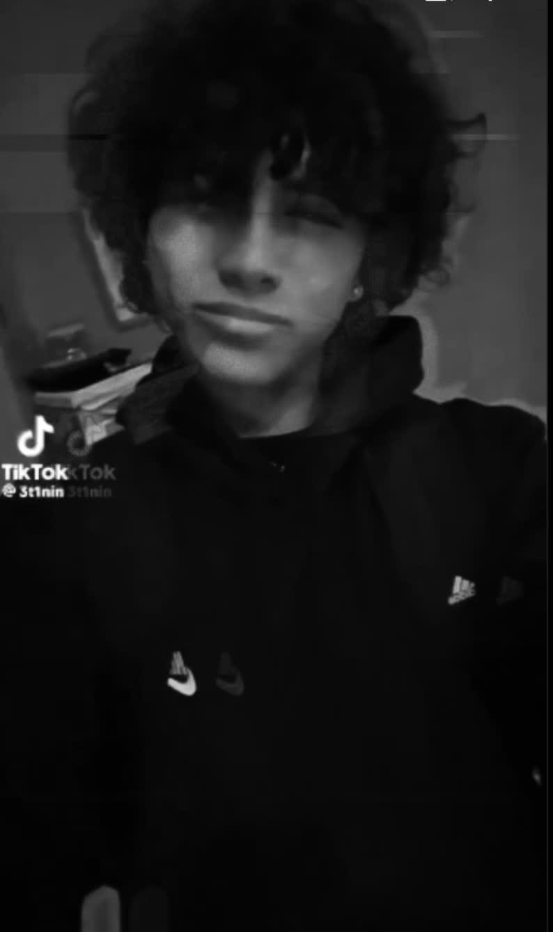 @Ethan&rsquo;s wife🤭