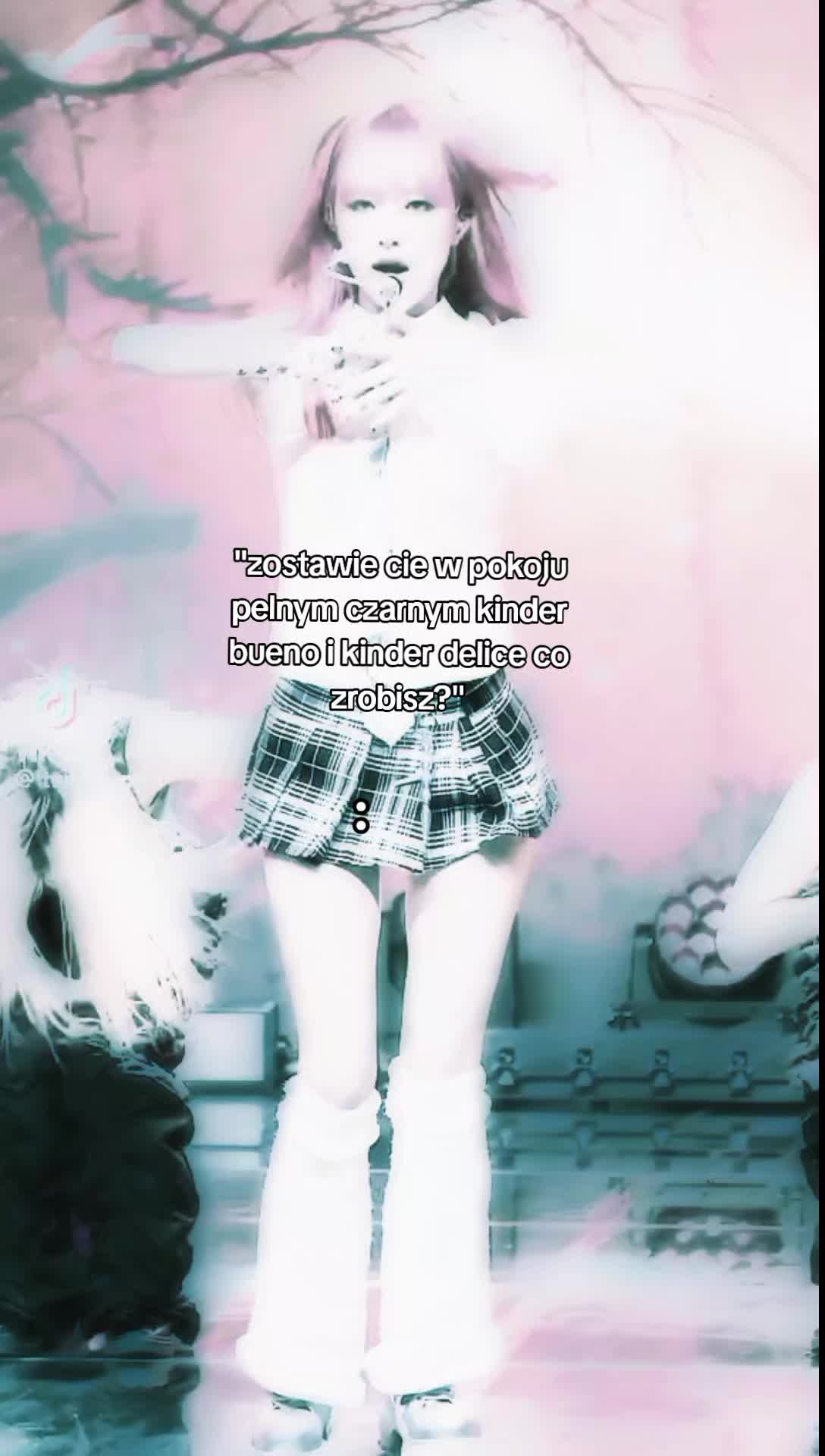 @Lilucha_
