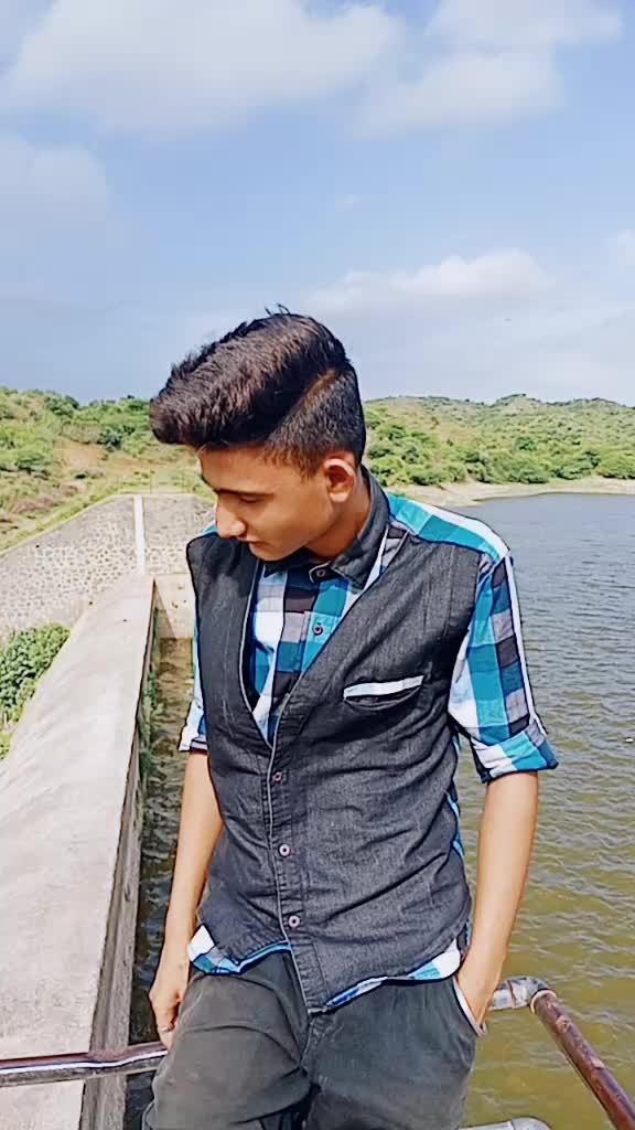 @bhudev_choru Abhay