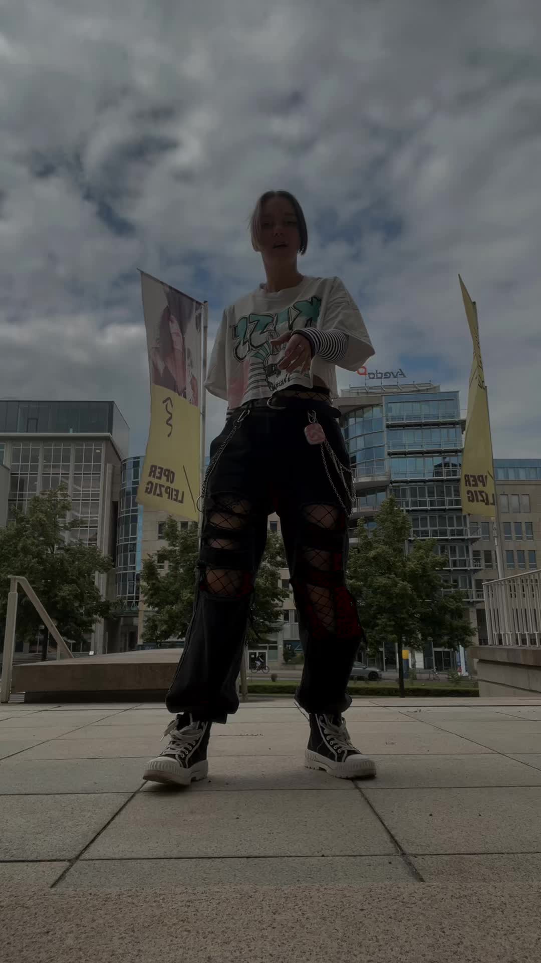 @Anschii_Queen