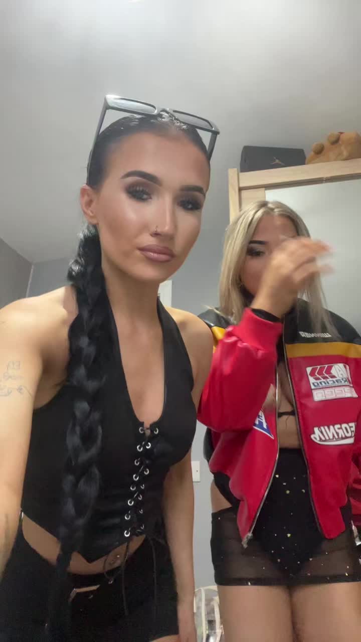 @Lauren x