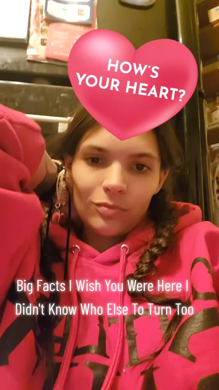 @ThatAppleSpiceWitch🍎🖤🌙🦇🌹