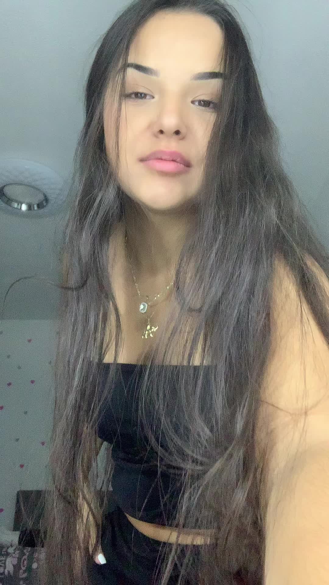 @yazmin