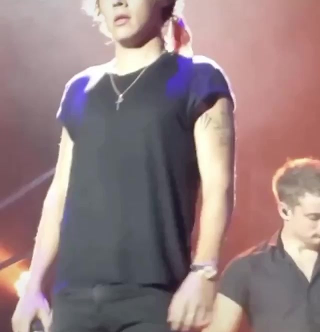 @harry styles