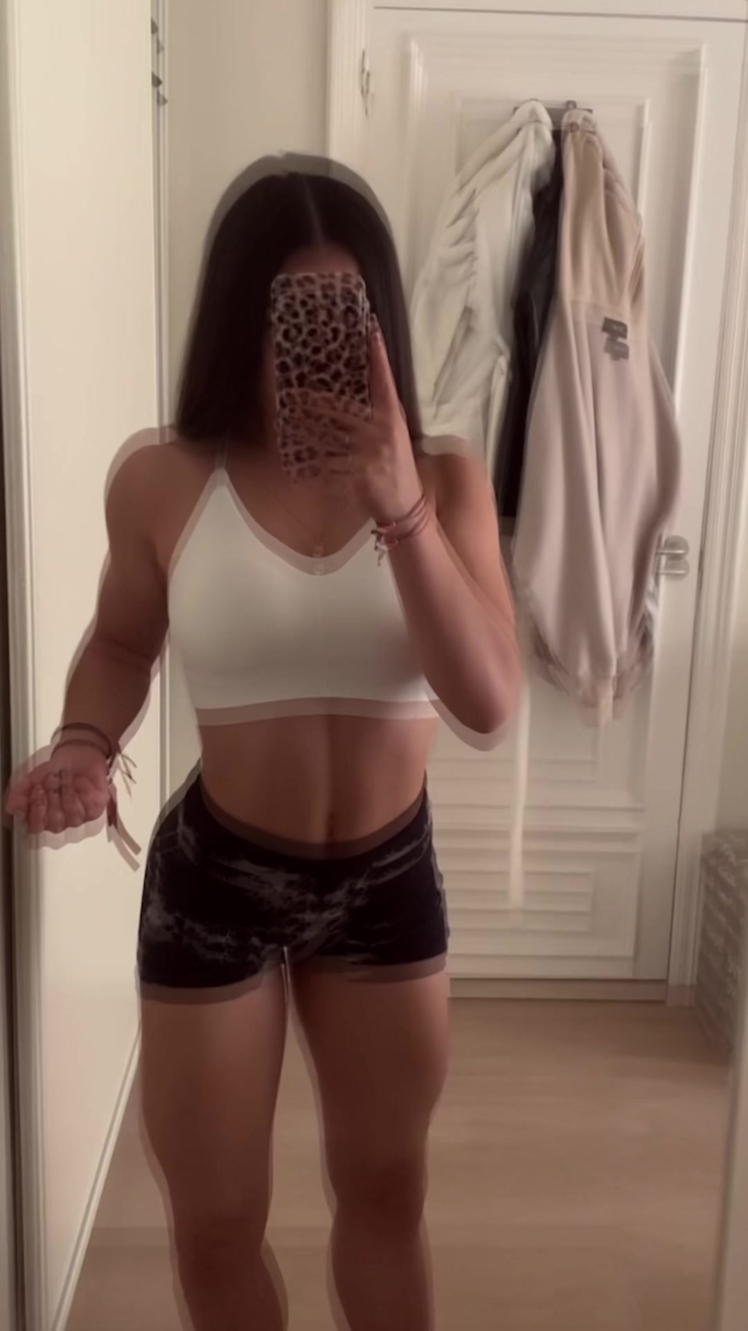 @LAIA🦂