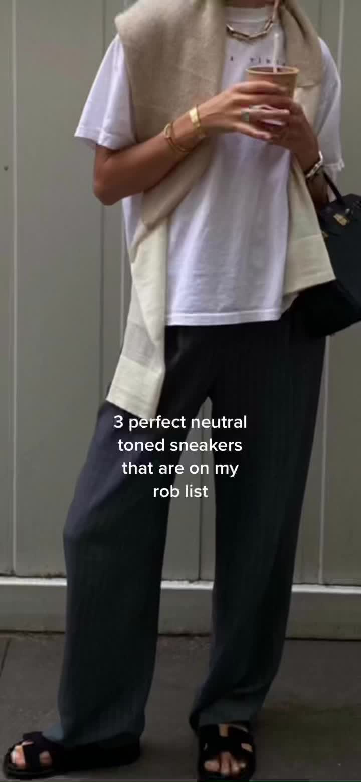 @That girl shops